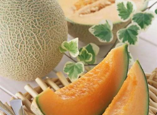淼淼吃哈密瓜直播,哈密瓜美味瞬间征服观众味蕾