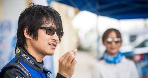 韩寒说吃瓜群众,揭秘网络围观背后的真相