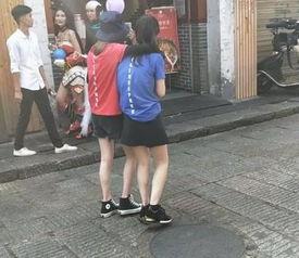 阿冷吃瓜视频,揭秘娱乐圈幕后故事