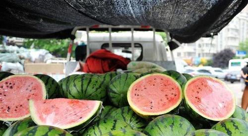 小勺吃大瓜,探索微与巨的奇妙交融