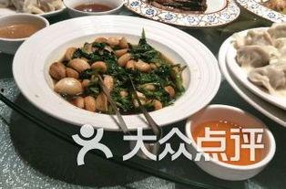 鹿邑张店吃瓜,瓜香四溢，品味夏日清凉